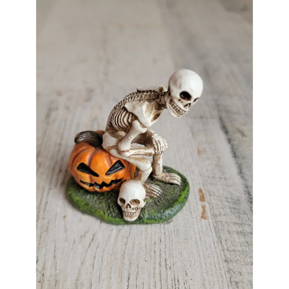 Halloween village sitting skeleton jack O'Lantern skull accessory bones